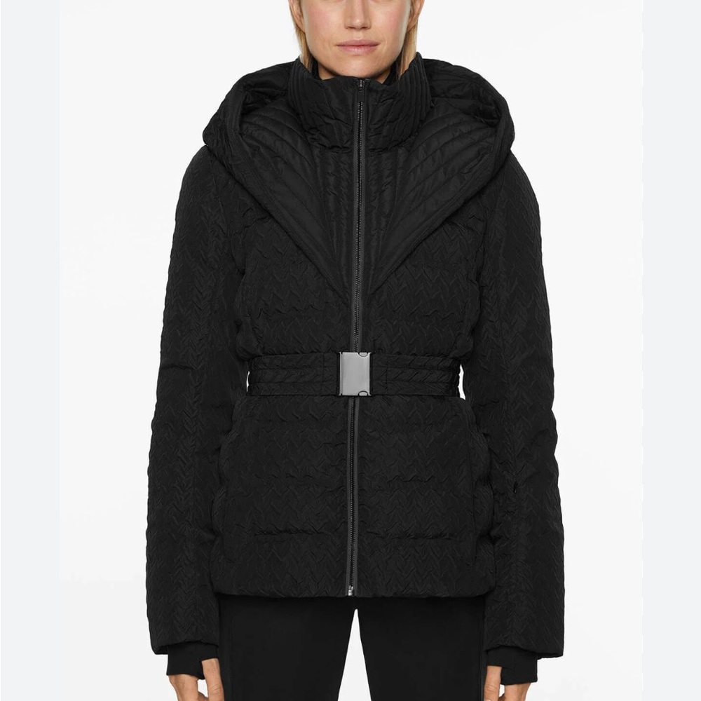 OYSHO NWT ski water resistant Primaloft black belted ski jacket 0288/626
